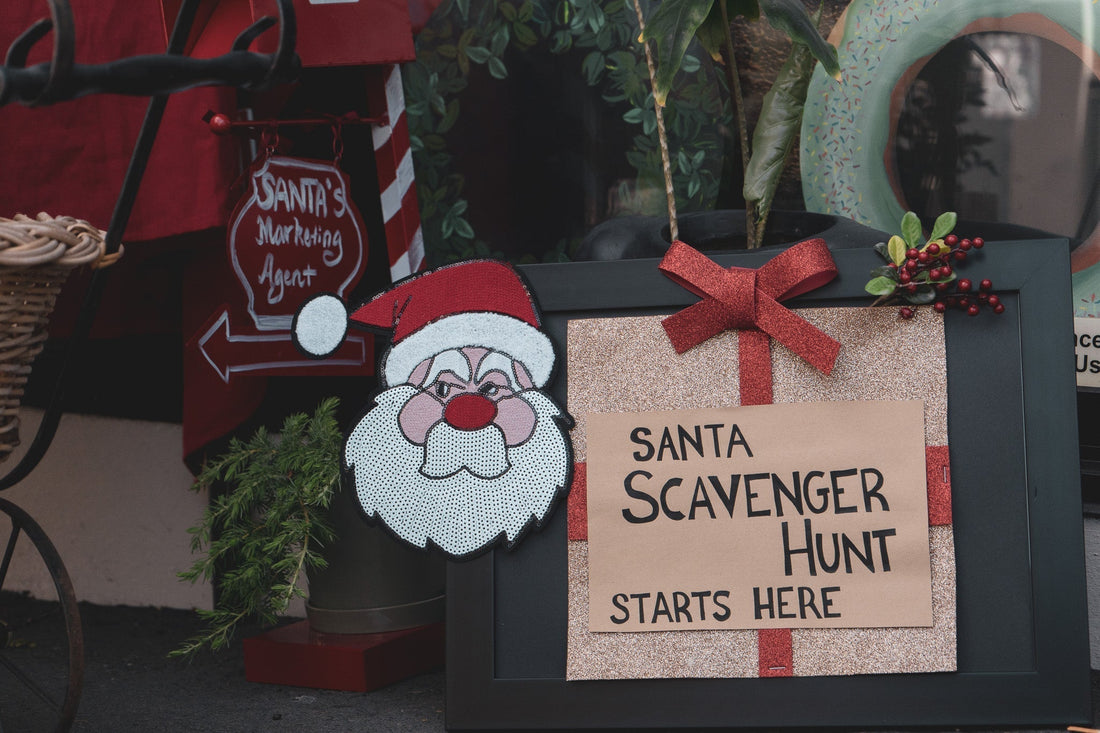 Santa Scavenger Hunt 🎅🔎 at Outside The Box (plus Secret Santa gifts under $30!)