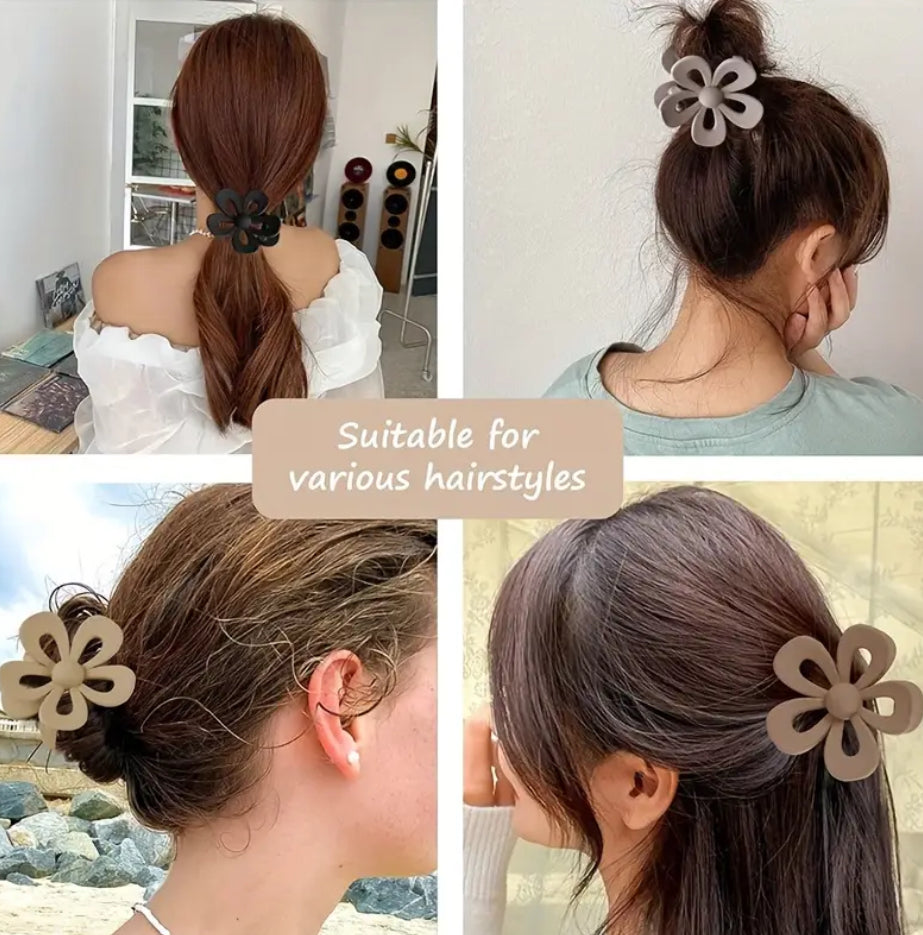 Small Hollow Flower Claw Hair Clip