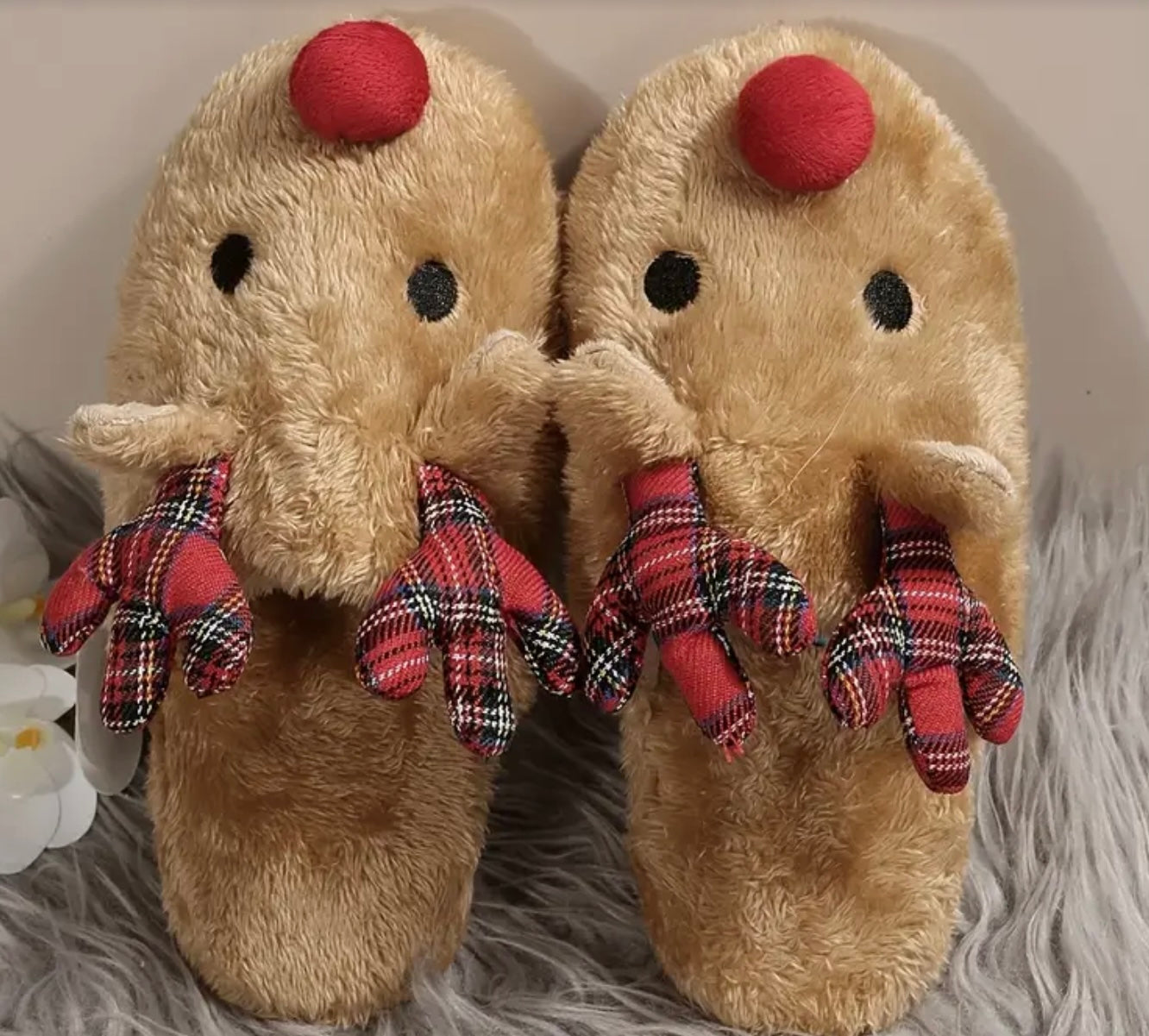 Christmas Reindeer Slippers size 7.5-8