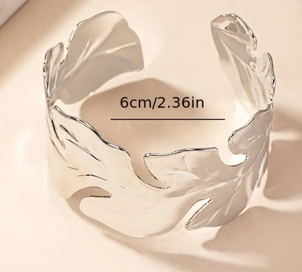 Bracelet jonc feuille plaqué argent