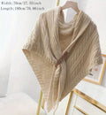Châle beige en grosse maille avec boucle
