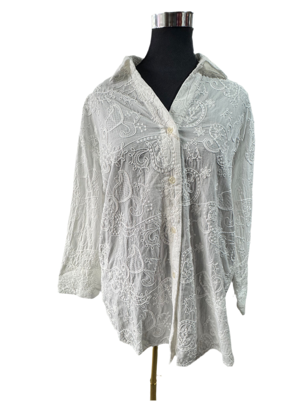 La chemise brodée Whisper