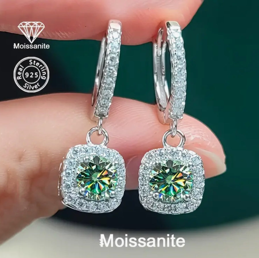 Boucles d'oreilles en argent sterling avec moissanite 2 carats