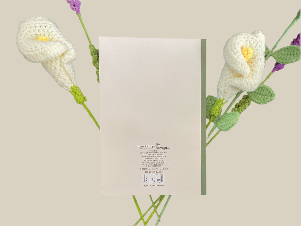 Livre de fleurs et de papillons