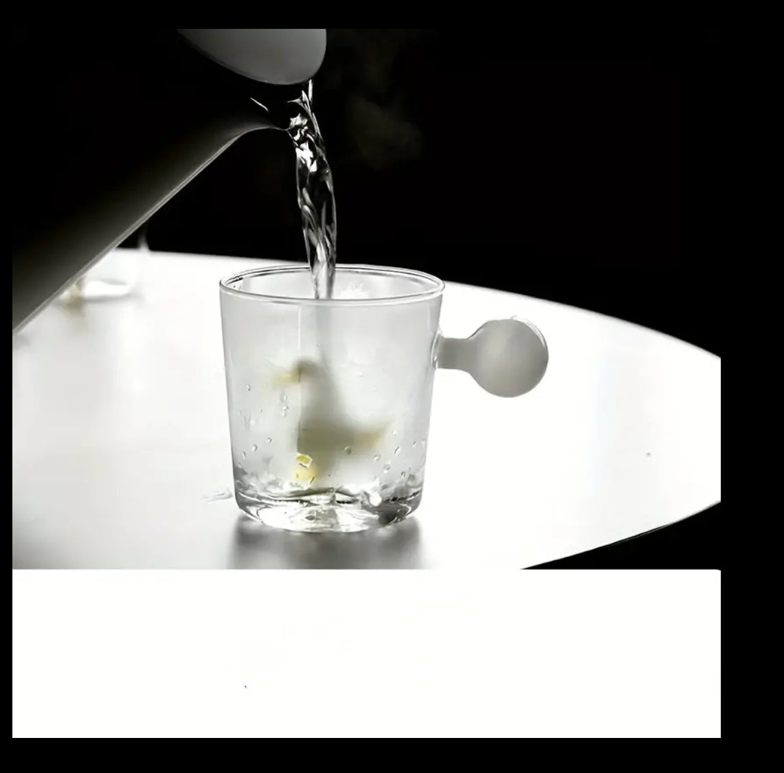 Tasse en verre Swan