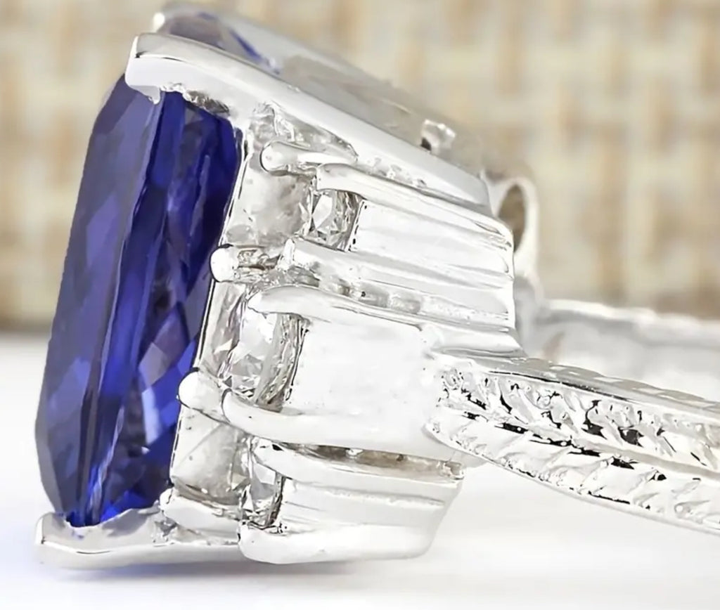 Bague en zircone bleue