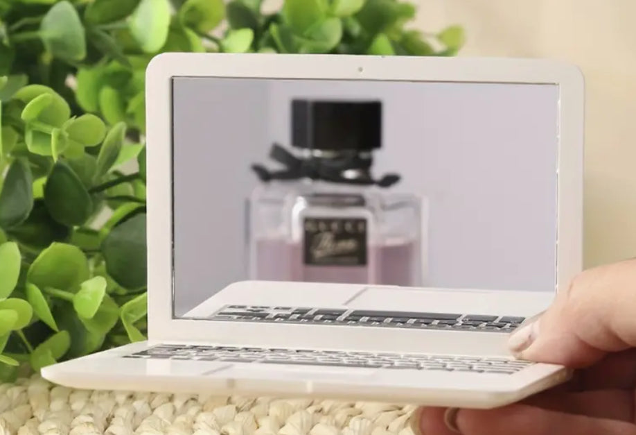 Miroir compact pour ordinateur portable