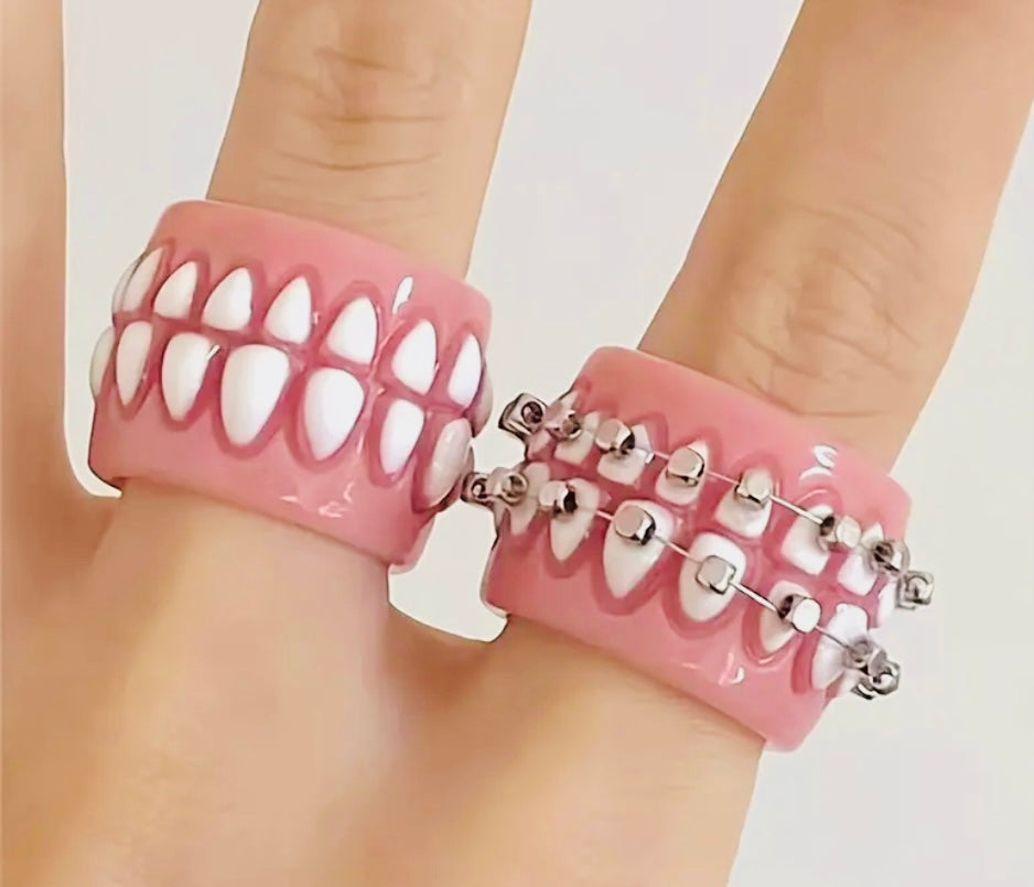 Anneau de dents fantaisie (2 types)