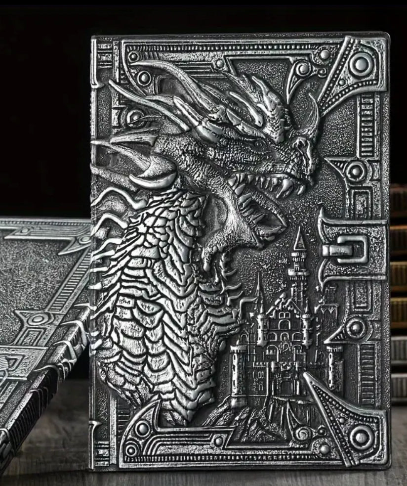 Journal ligné A5 avec motif dragon en relief