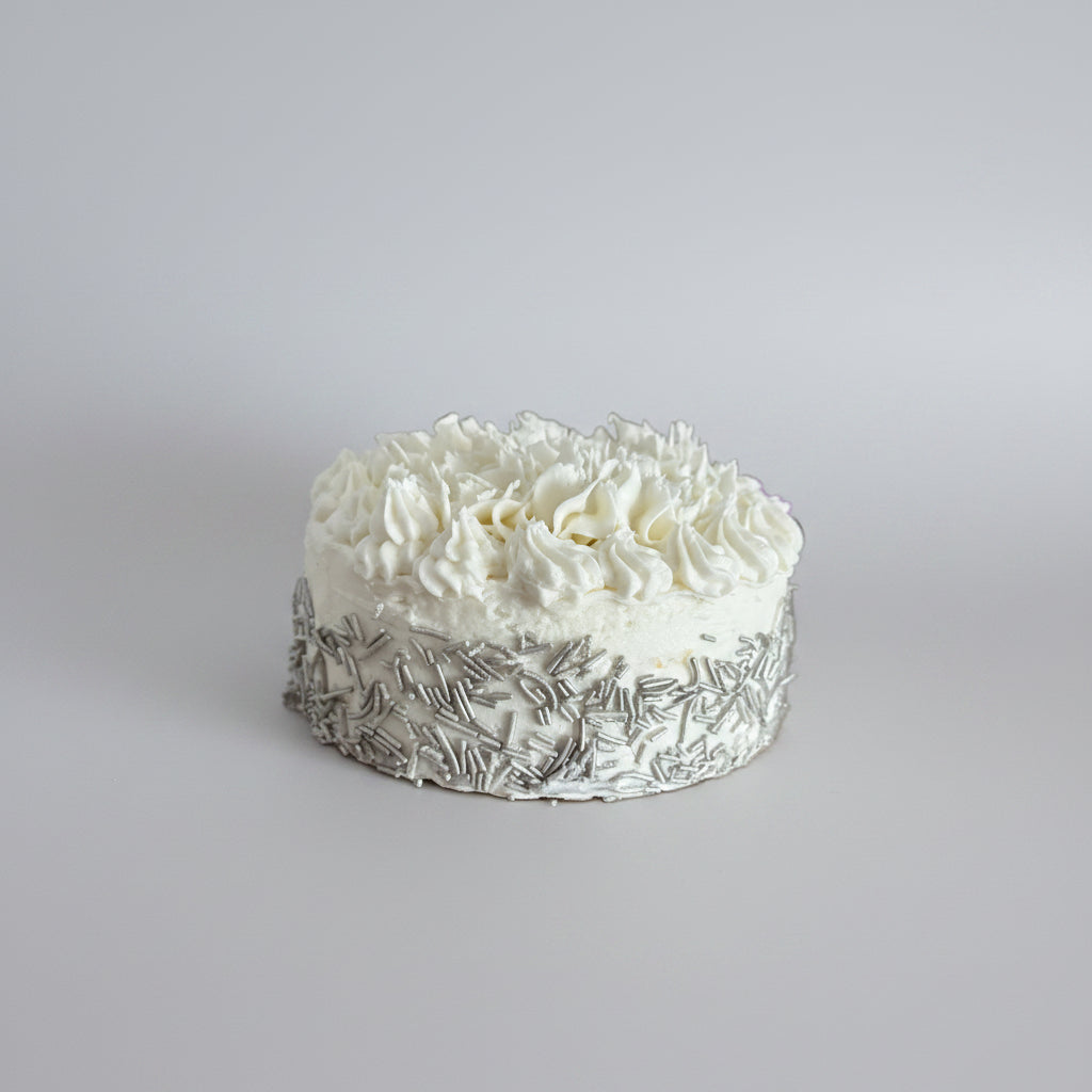 6 inch Iced Plant-Based Vanilla Cake (GF, V, EF, DF) - SINGLE Layer