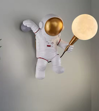 Astronaut wall light