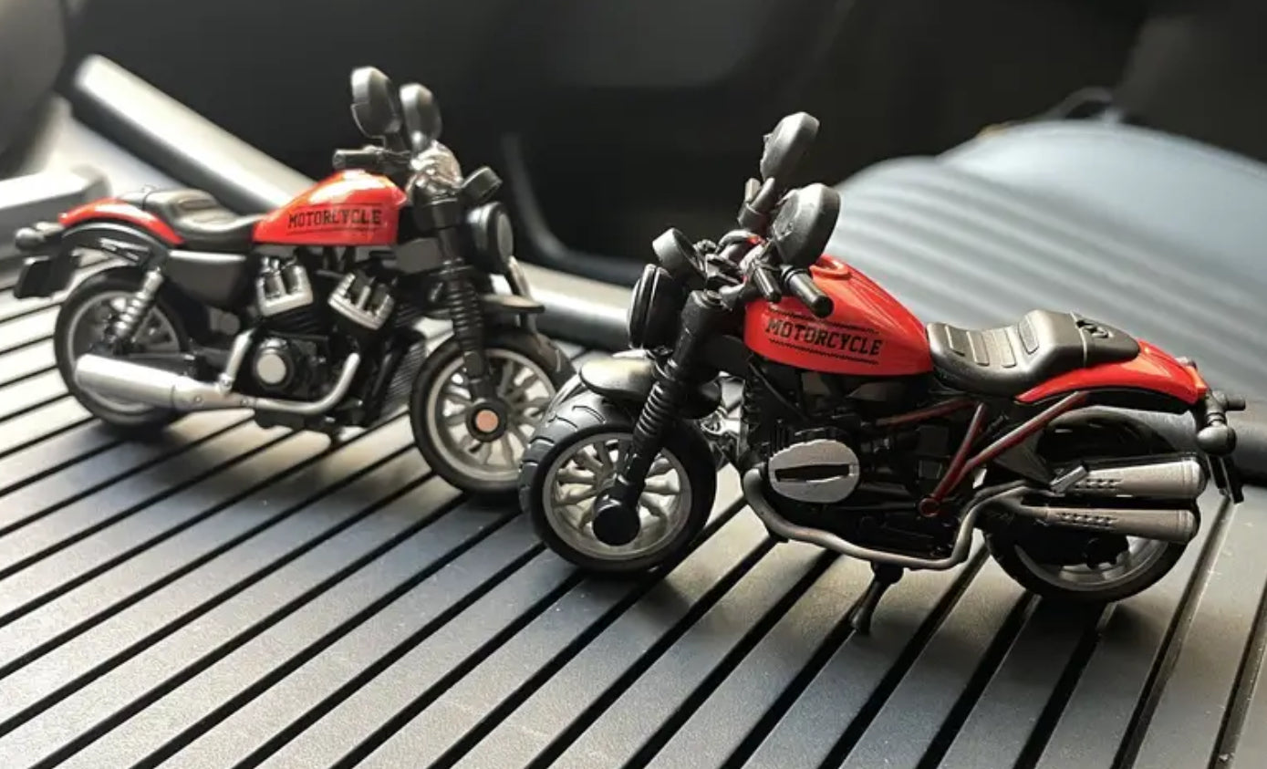 Motorcycle Keychain (red or white)