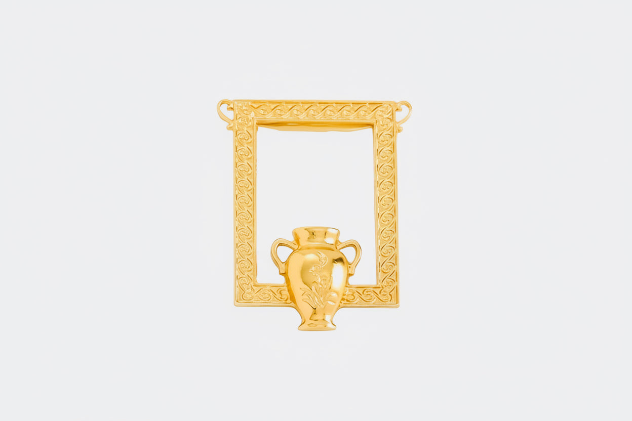 Framed Vase Brooch or Pendant (Gold)