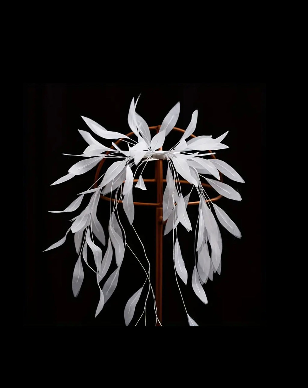 Barrette à cheveux en plumes blanches