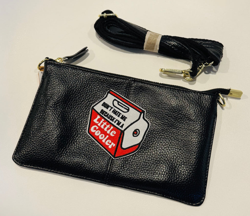 Sac à main en cuir « Ne me détestez pas parce que je suis un peu plus cool »