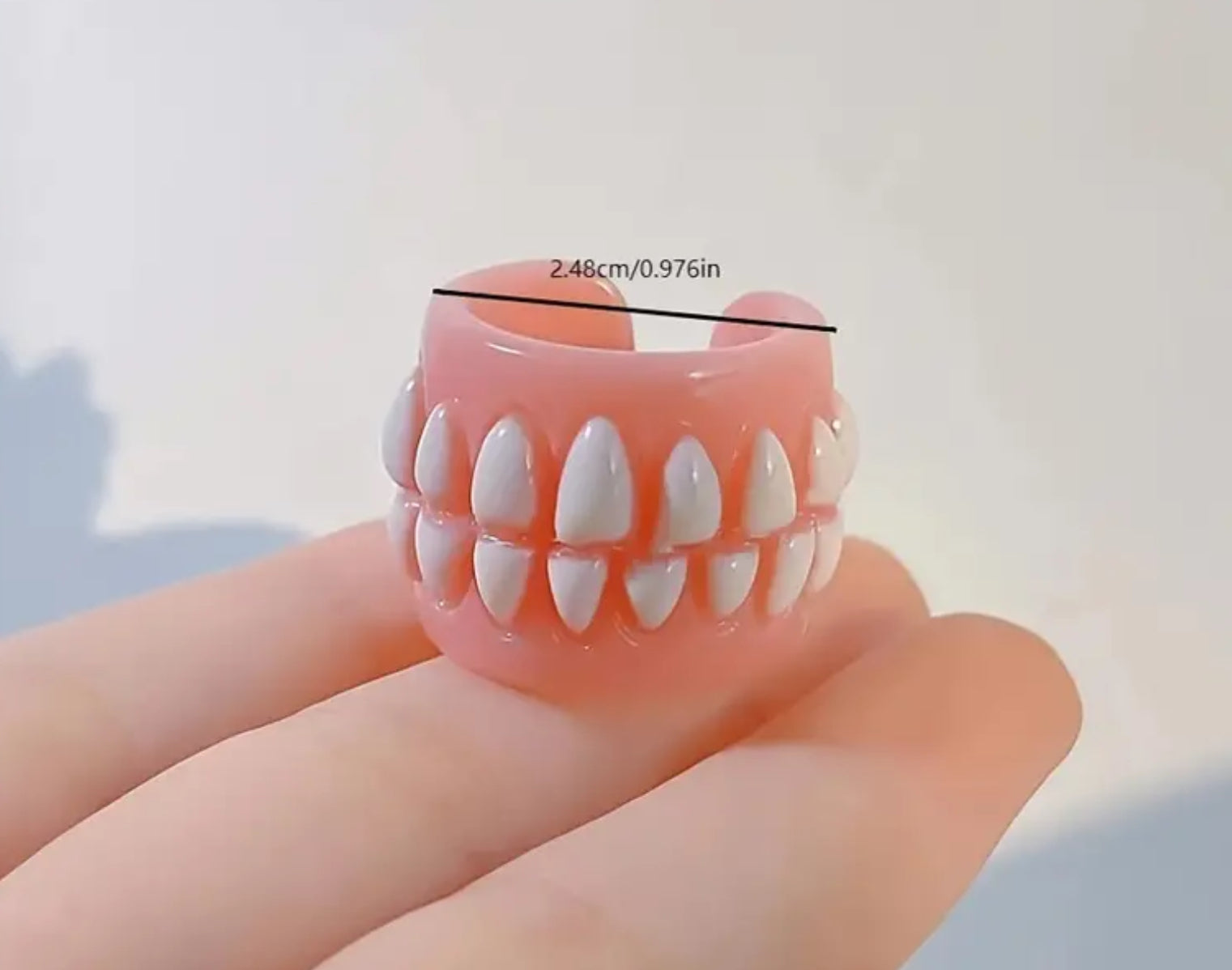Anneau de dents fantaisie (2 types)