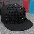 Casquette plate cloutée – Chapeau streetwear hip-hop à rivets noirs