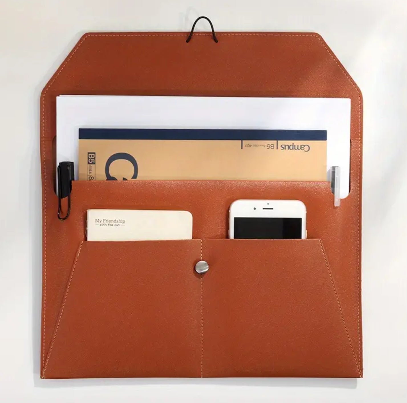 Pochette en similicuir
