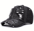 Casquette en jean noir déchirée
