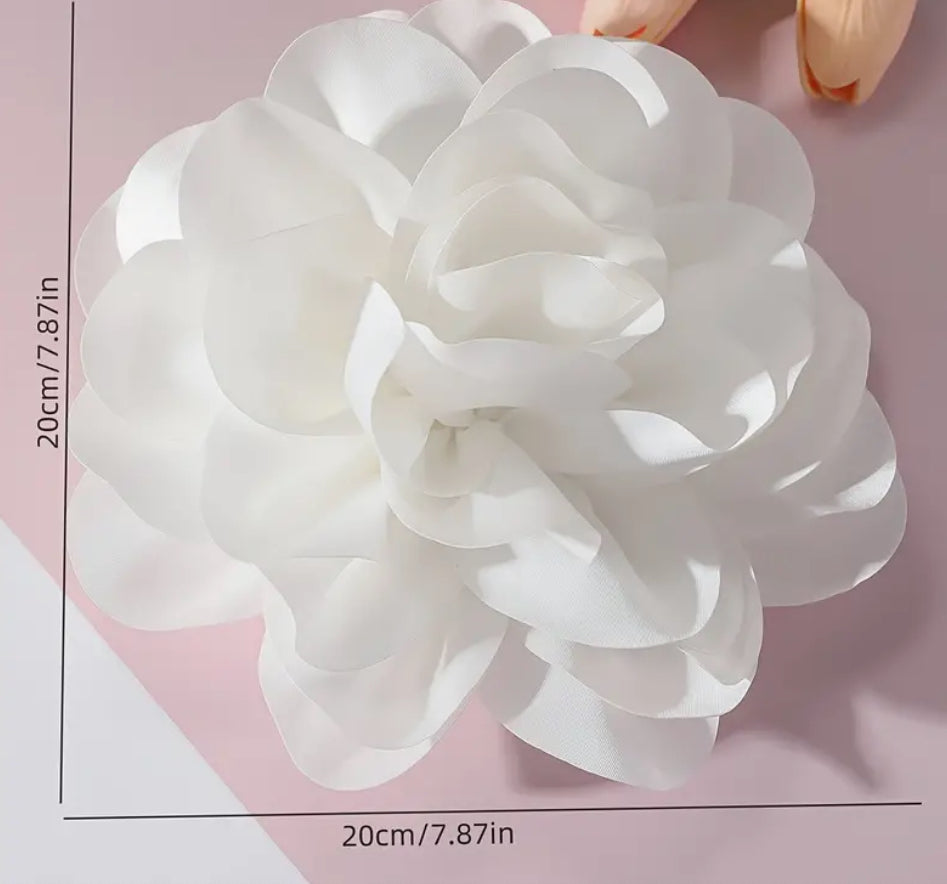 White Large Flower Brooch or Clip