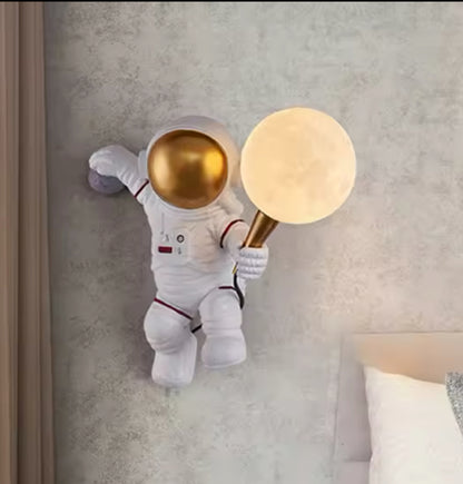 Astronaut wall light