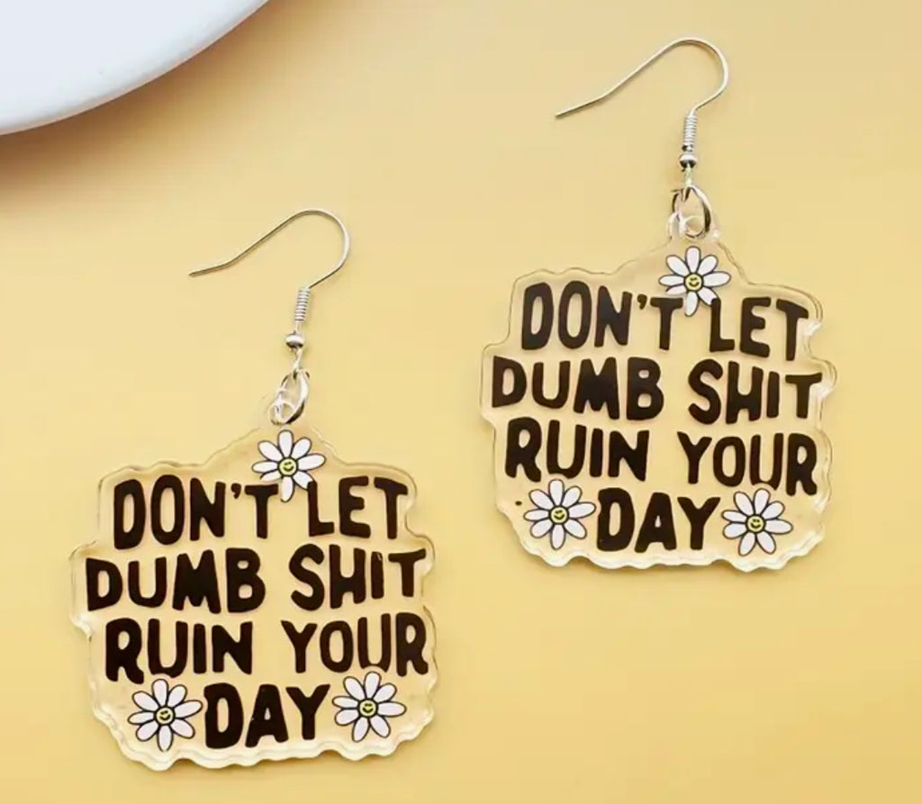 Ne laissez pas les boucles d'oreilles