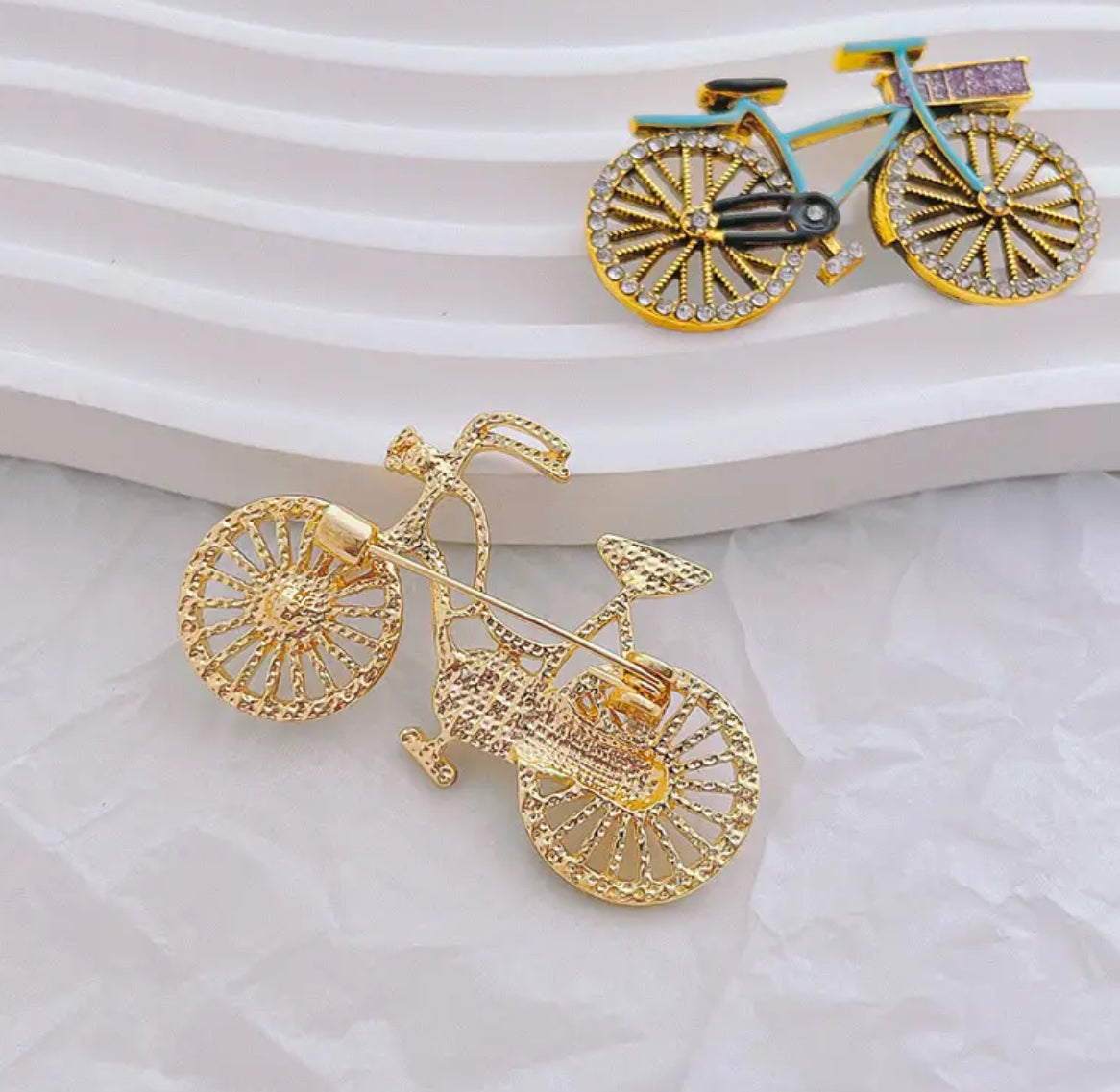 Broche vélo (bleue ou grise)