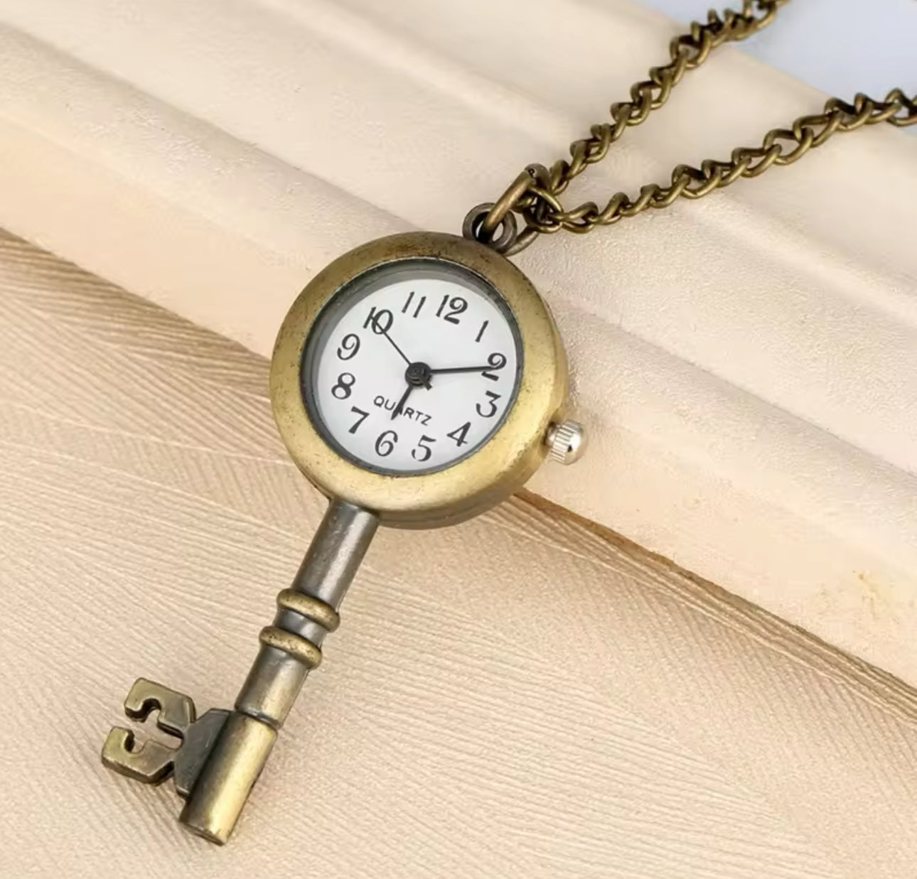 Vintage key watch pendant necklace