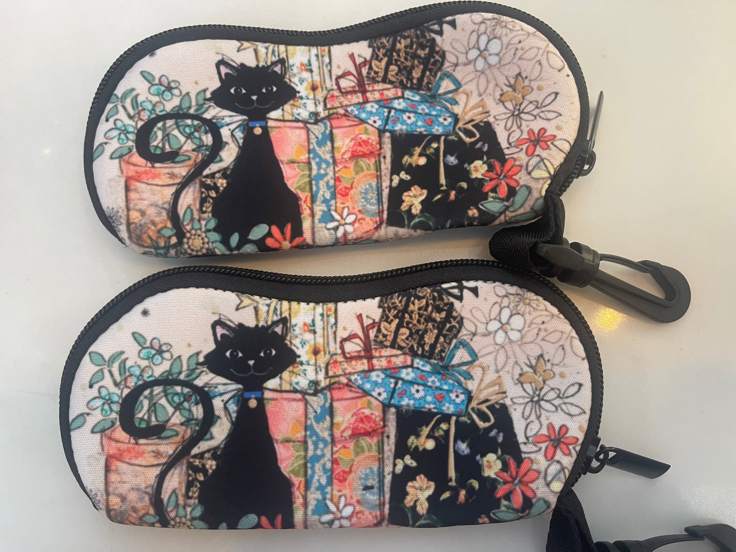 Black Cat glasses case