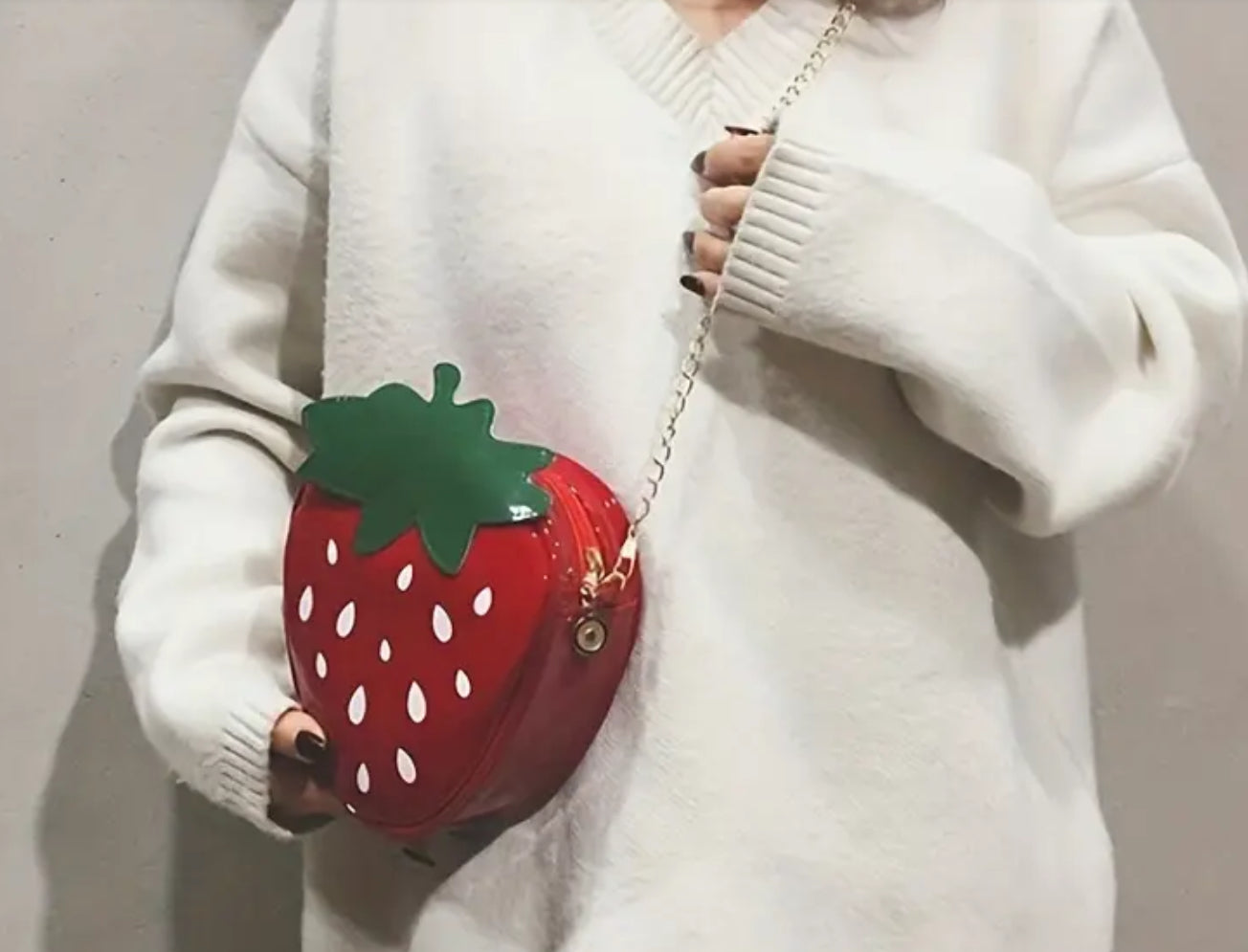 STRAWBERRY handbag