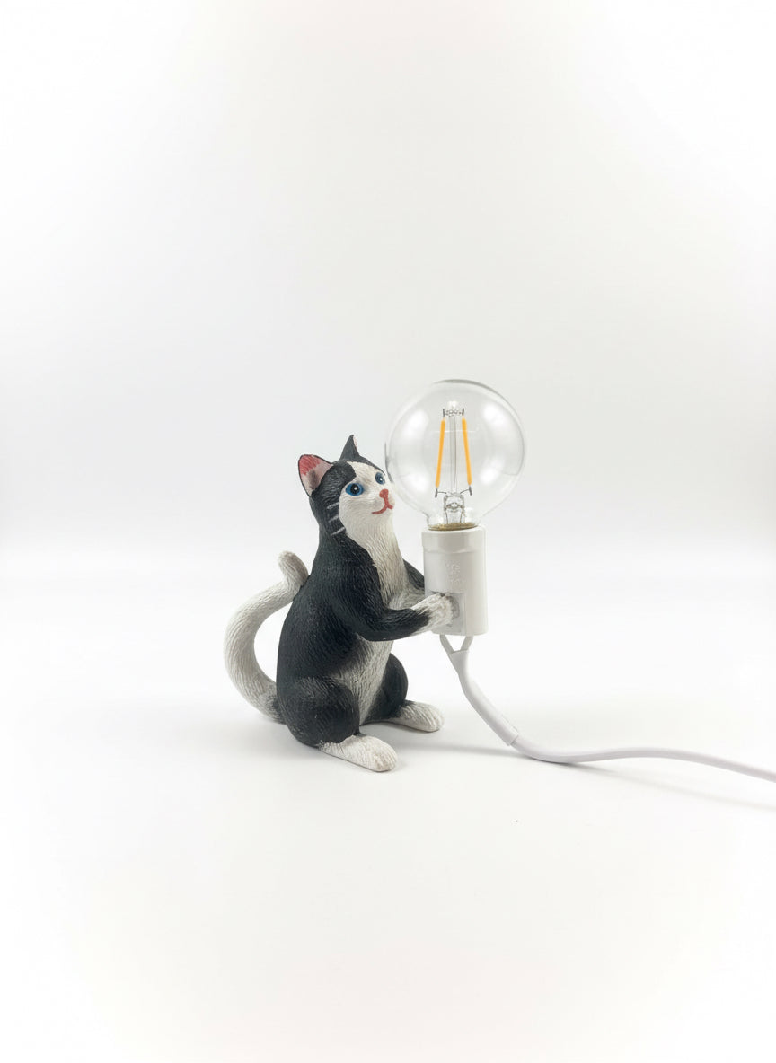 Standing Cat Lamp