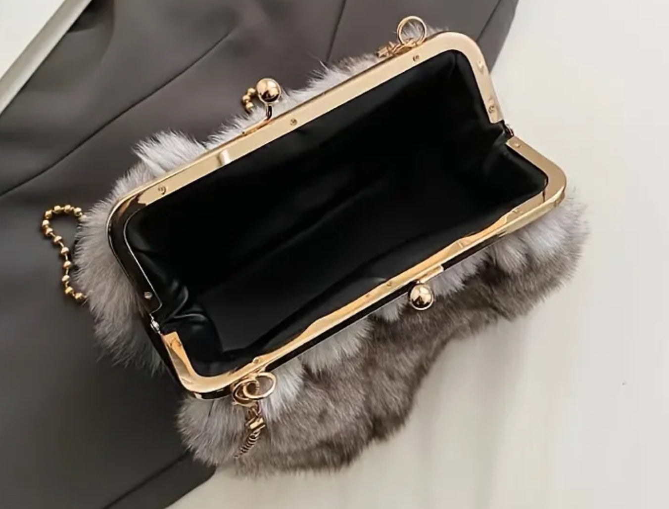 Sac en fourrure