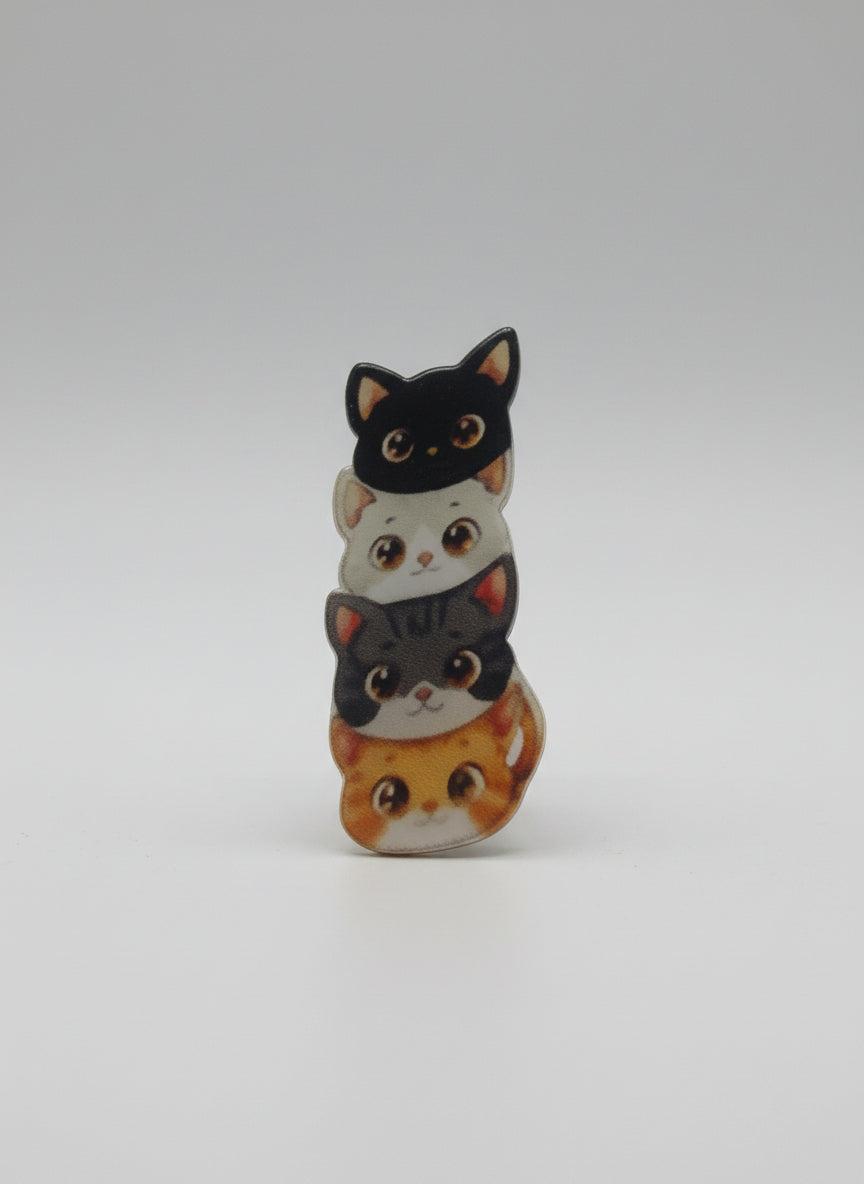 Cat brooch
