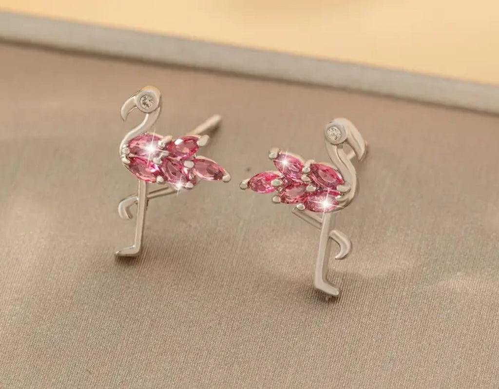 Boucles d'oreilles à tige en zircone flamant rose (or ou argent)