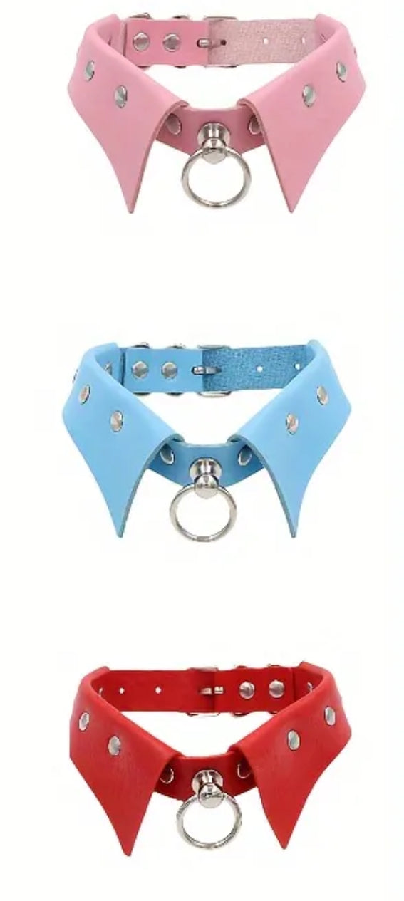 Collier pour animal de compagnie en similicuir clouté