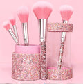 5 pinceaux de maquillage pailletés dans une boîte de rangement