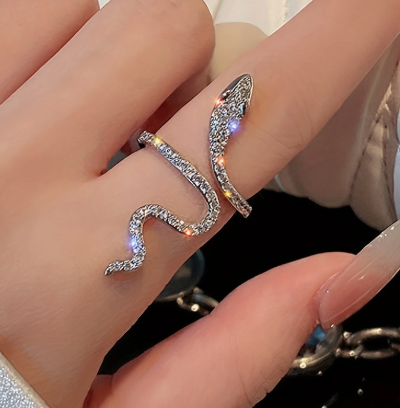 Bague serpent en zircone