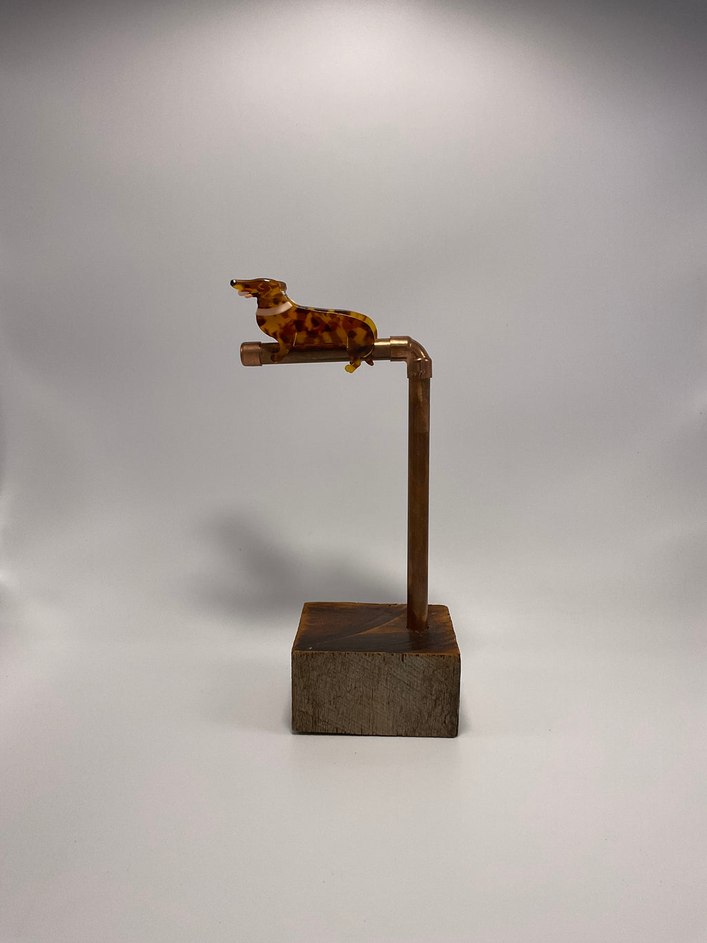 Pince à cheveux en forme de griffe de teckel