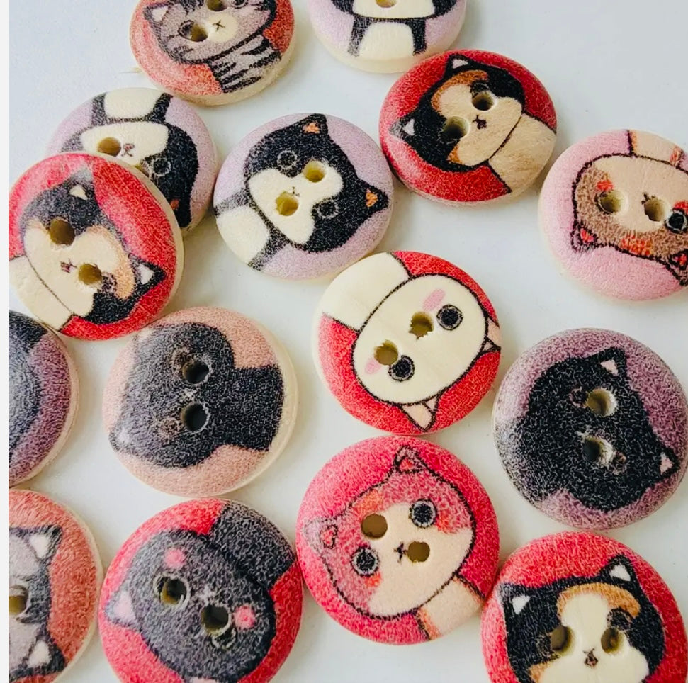 Bouton en bois en forme de chat