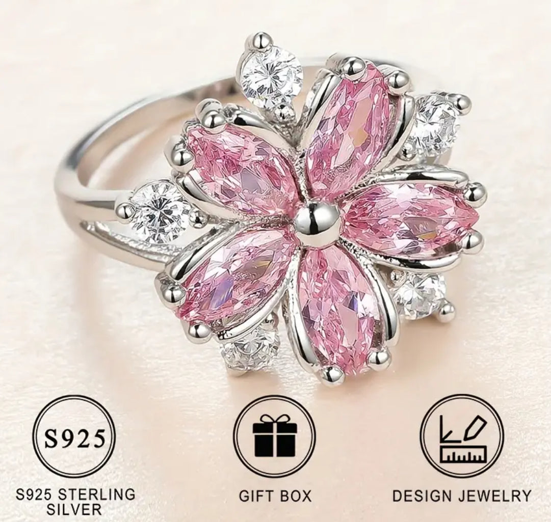 Bague en argent sterling avec fleur en zircone rose