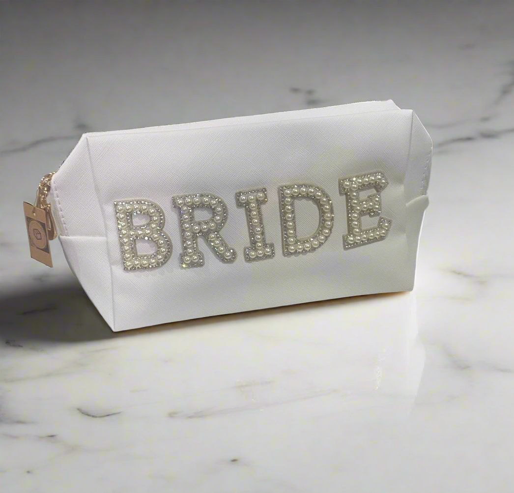Trousse de toilette et de maquillage pour mariée