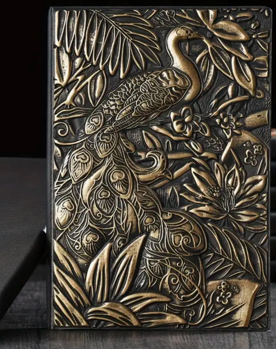 Carnet de notes ligné A5 motif paon en relief