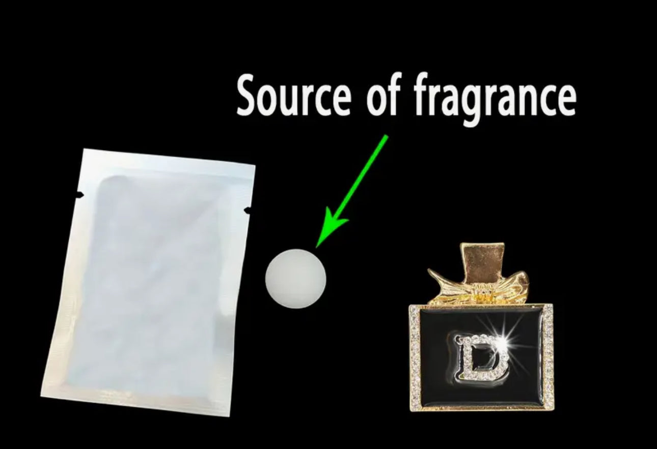Diffuseur de parfum de voiture doré