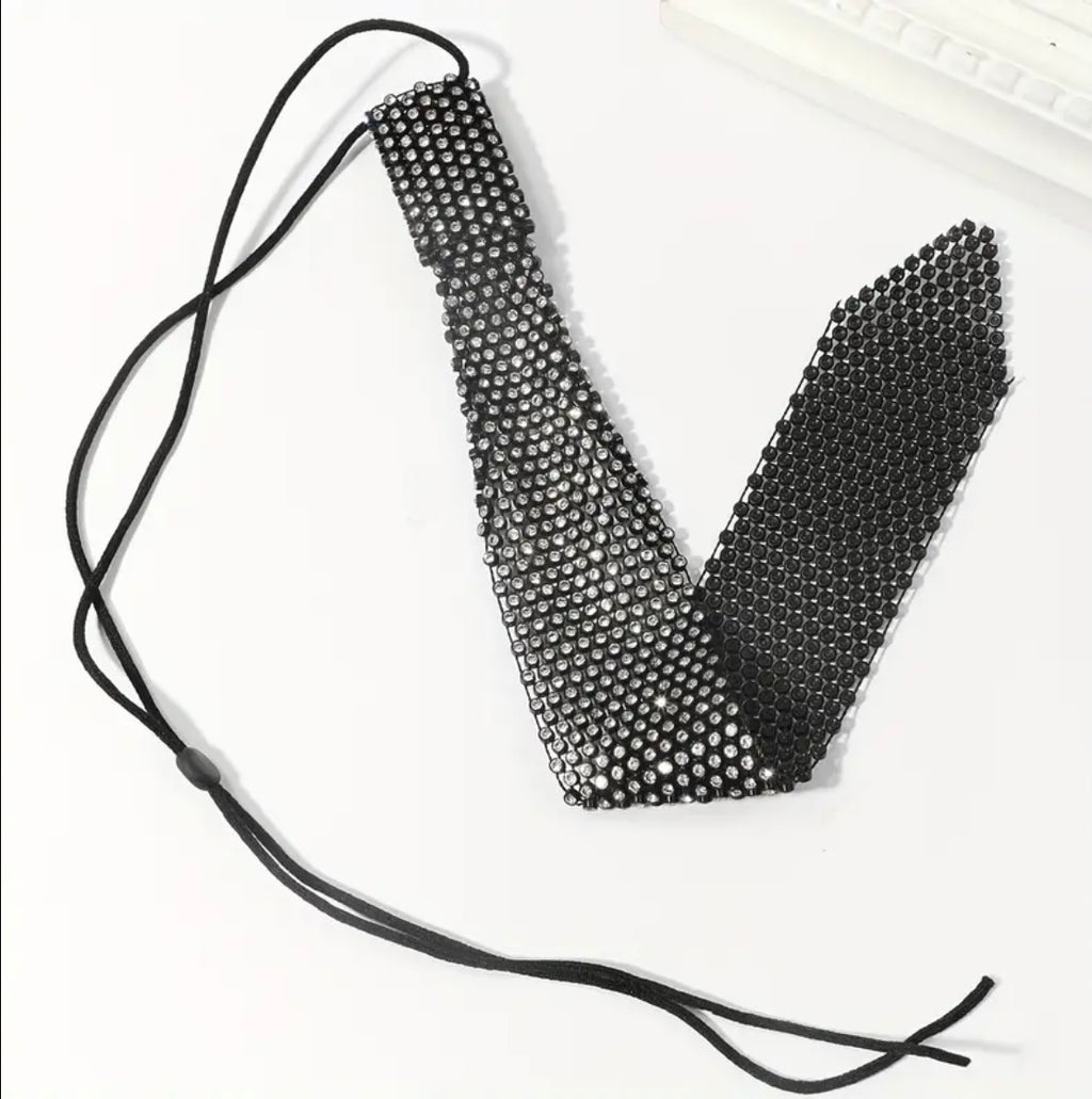 Cravate flexible en strass