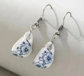 Boucles d'oreilles tasse à thé en céramique bleue