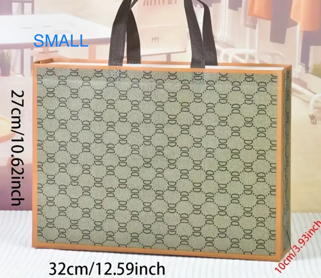 Sac cadeau design (3 tailles)