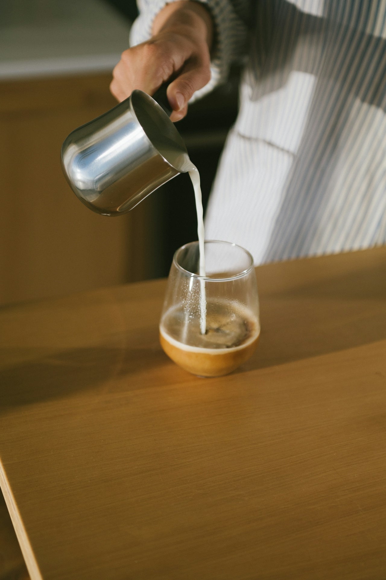 Large Latte Coffee 12oz (takeaway cup)