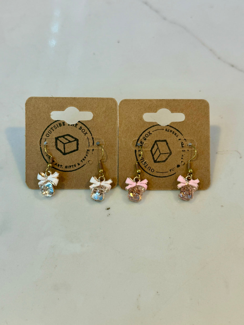 Boucles d'oreilles en argent sterling avec cristal et nœud