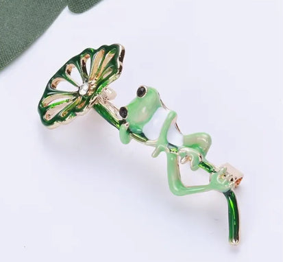 Frog under Leaf Brooch