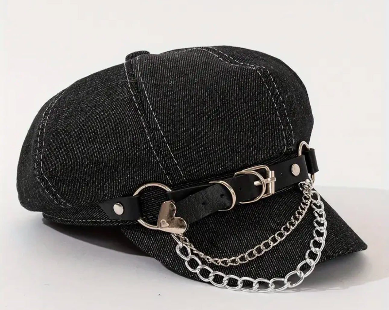 Casquette gavroche noire avec chaînes